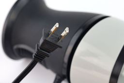 A close-up of the power cord featuring a 2-plug of the Ninja Fit personal blender.