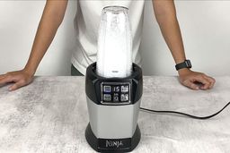 Ninja BL480D Nutri Crushed Ice Video