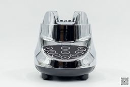 A close-up of the Cuisinart SPB-7CH SmartPower motor base