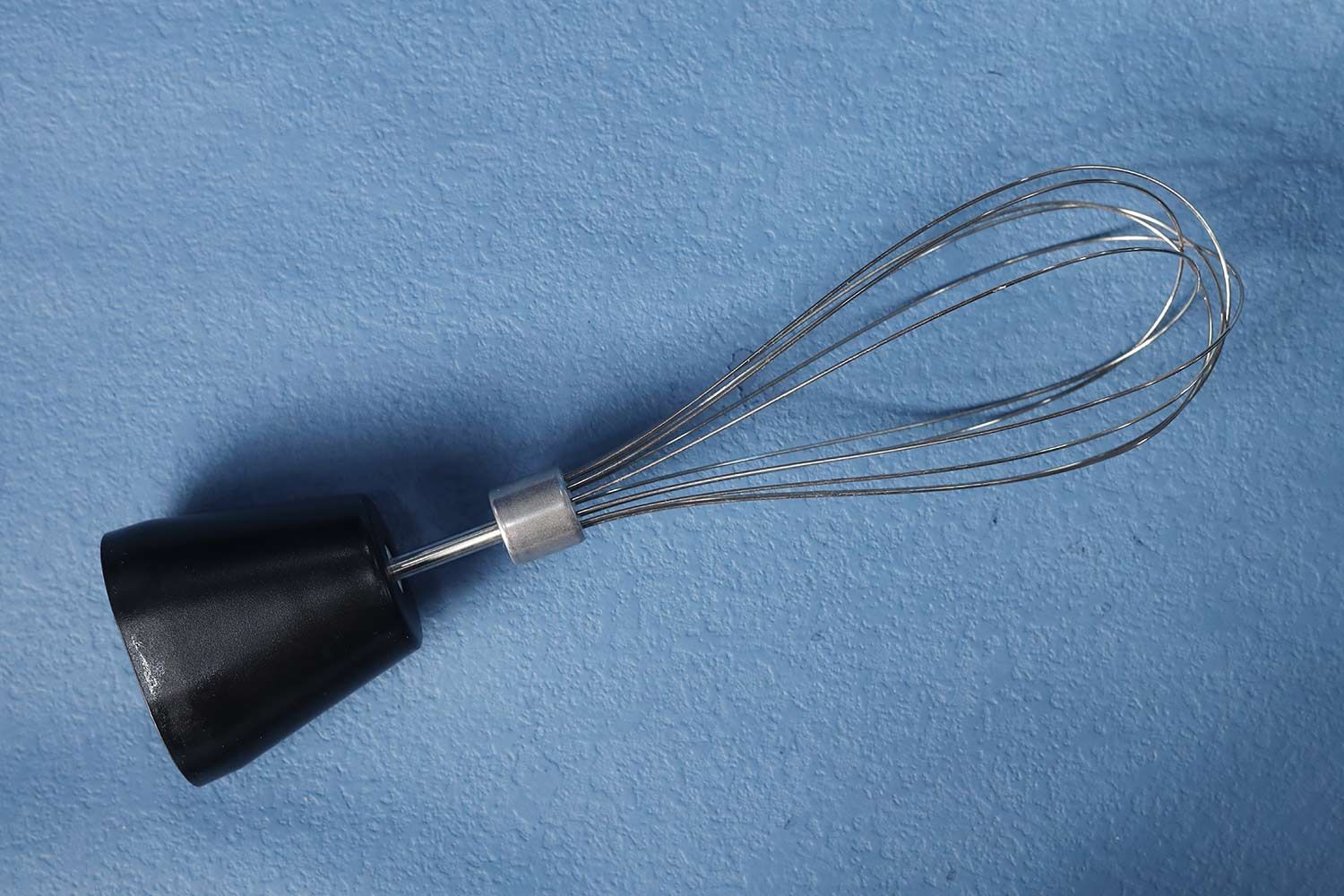 The Cuisinart EvolutionX RHB-100TG whisk attachment