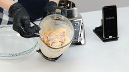 Oster Pro 1200 Blender Frozen Smoothie Video