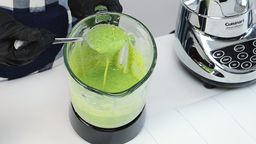 Cuisinart SmartPower Blender Smoothie Video