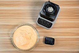 Ninja BL610 frozen fruit smoothie test, where a smooth result is reached at 3 minute 30 seconds.