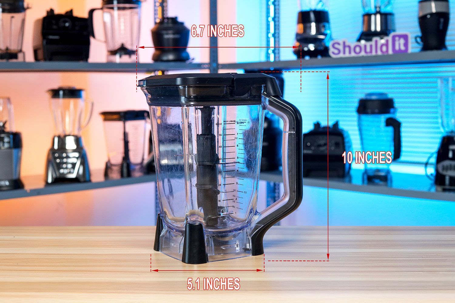 The Ninja BL610 container dimensions.