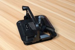 Ninja BL610 pitcher’s lid with the pouring spout flipped open