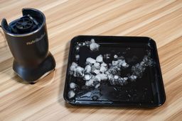 Nutribullet Ultra NB50500 Personal Blender Crushed Ice Cubes 1