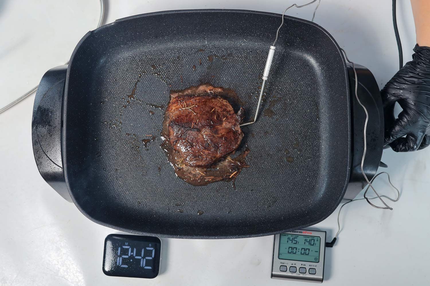 Elite Gourmet Electric Skillet EG-6203 Steaks Test Result