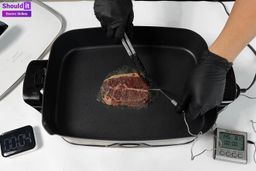 Presto Foldaway Electric Skillet 06857 Cooking Steaks Test Result