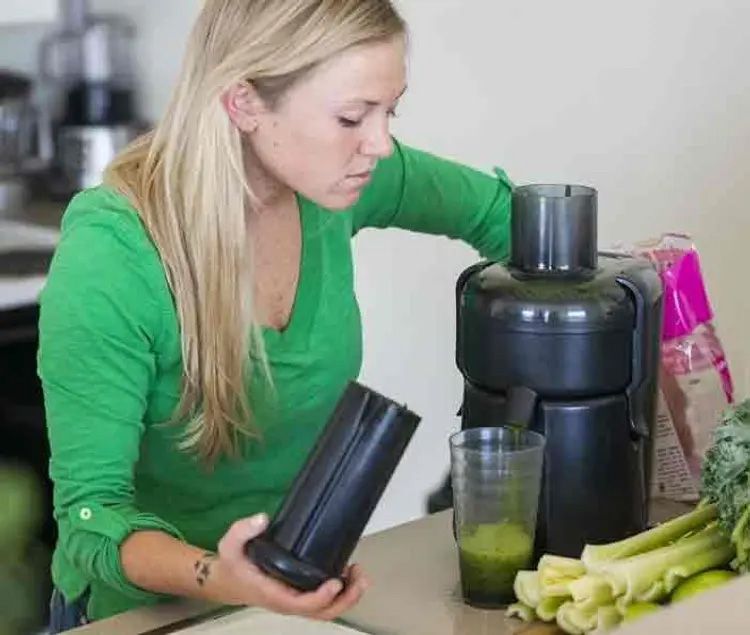 Making Green Juices