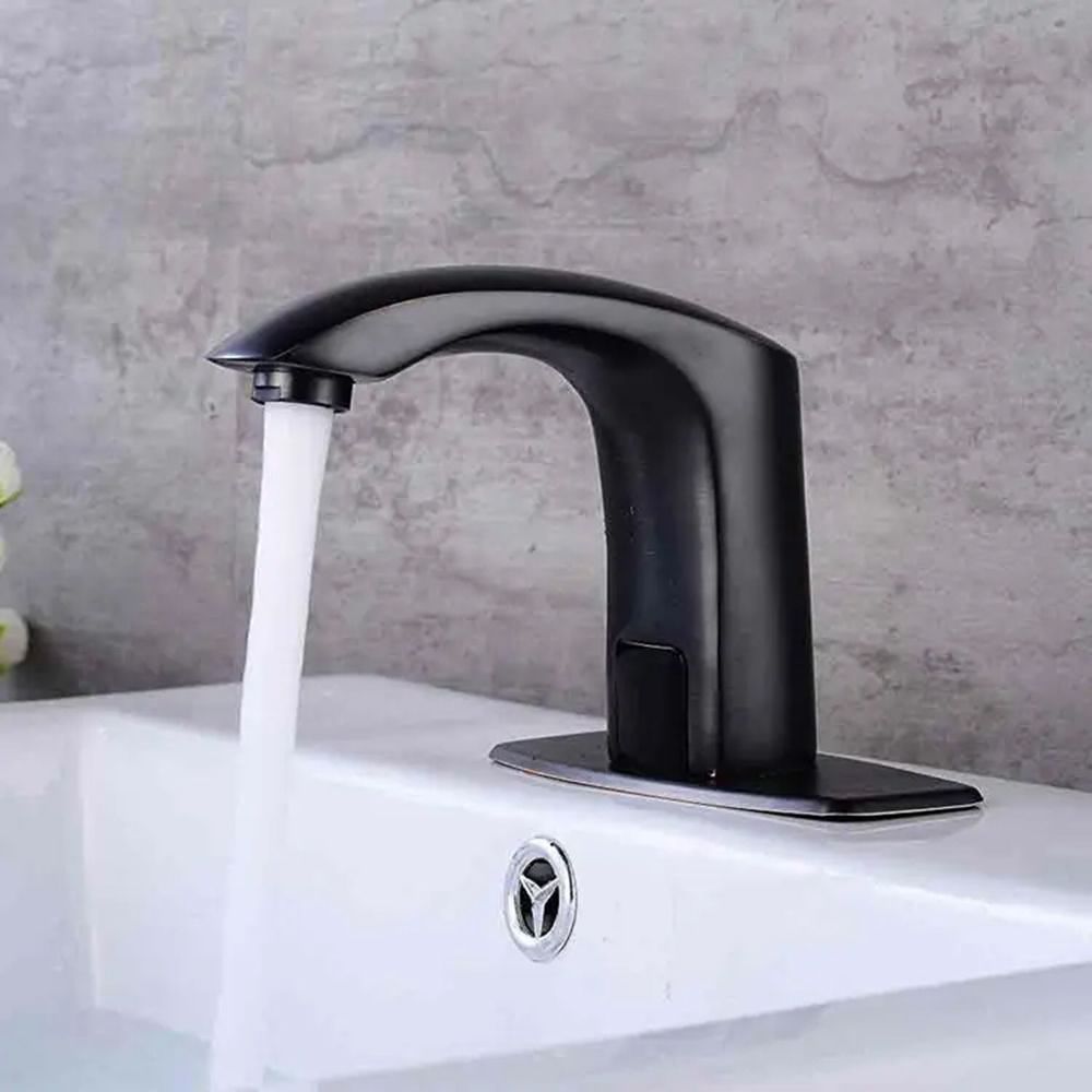 Hands-free / motion-detect Faucet