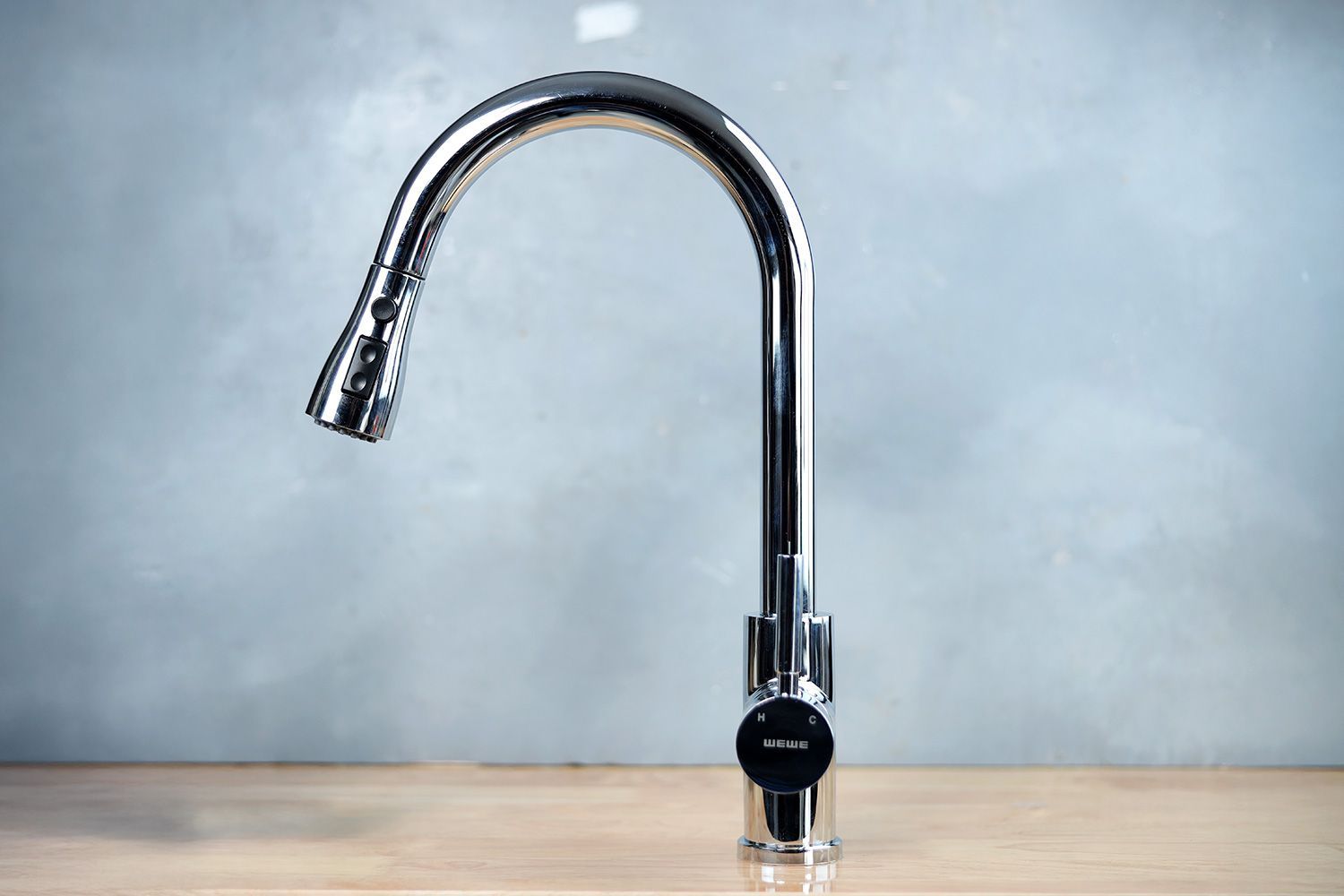 Wewe A1001L Kitchen Faucet Body Design