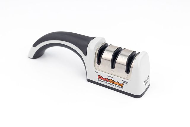 The 3 Best Manual Knife Sharpeners in 2025 - Tested & Reviewed by Shouldit