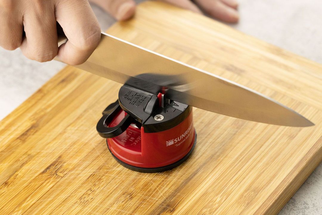 The 3 Best Manual Knife Sharpeners in 2025 - Tested &amp; Reviewed by Shouldit