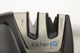 The Kitchen IQ’s working section, with a Coarse slot and a Fine slot