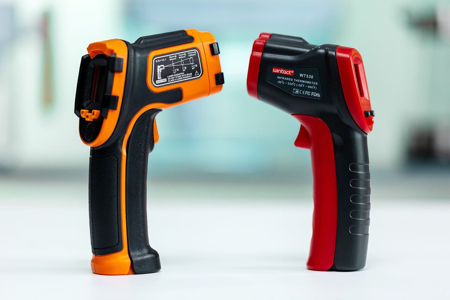 Kizen LaserPro LP300  vs Wintact WT530 Infrared Thermometer