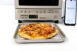 Panasonic FlashXpress Digital Small Toaster Oven Pizza Test