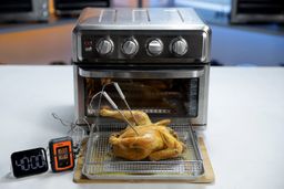 Cuisinart TOA-70 Whole Roasted Chicken 2