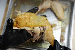 Cuisinart TOA-70 Whole Roasted Chicken 4
