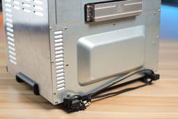 Cuisinart TOA-70 Exterior 5