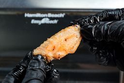 Hamilton Beach Easy Reach 31344DA Roasted Chicken Wings 3