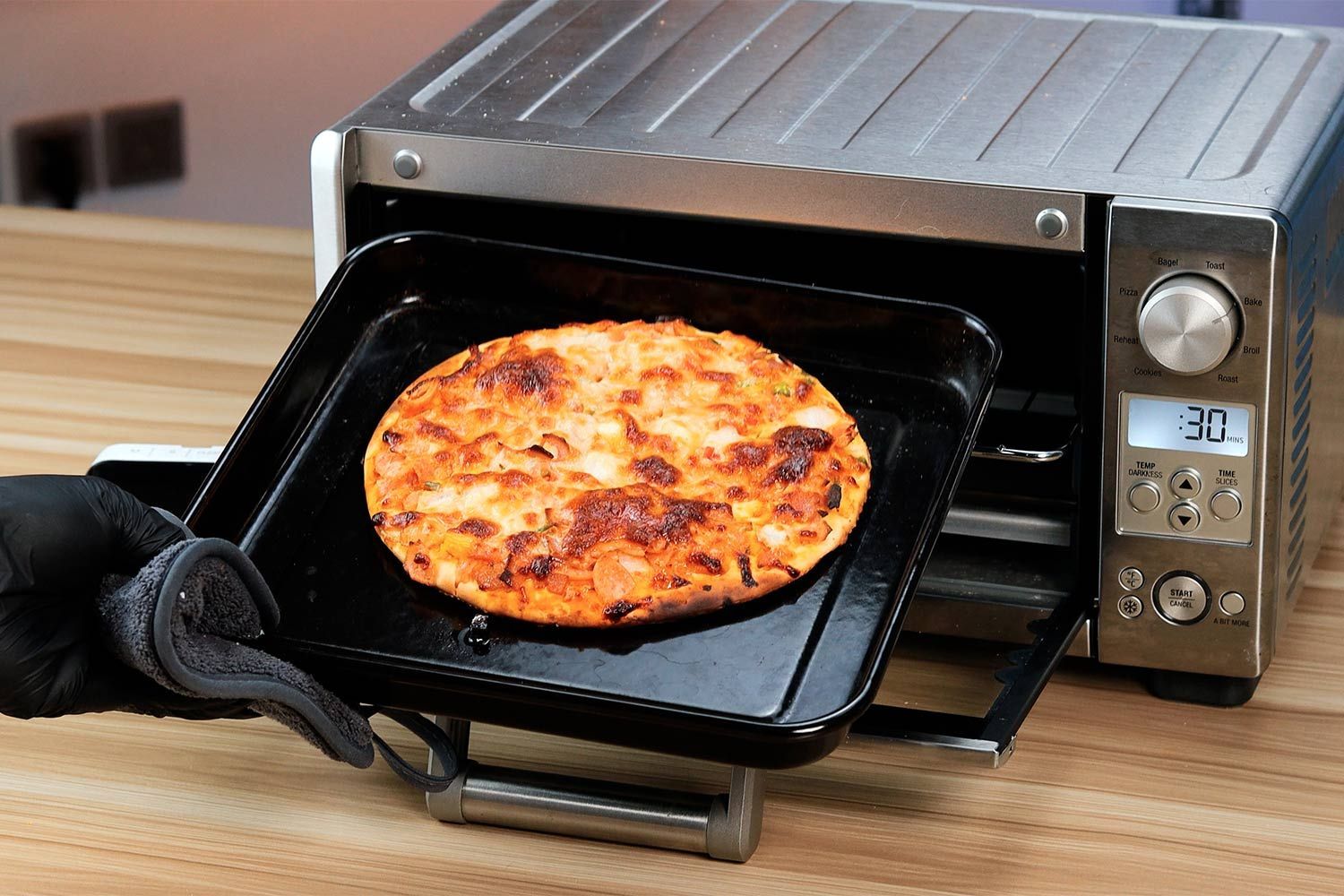 Breville Mini Smart Toaster Oven Pizza Test