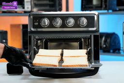 Cuisinart Air Fryer TOA 70 Toaster Oven Toast Test