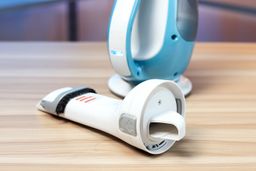 BlackDecker AdvancedClean Swivel Handheld Vacuum Build Quality 3