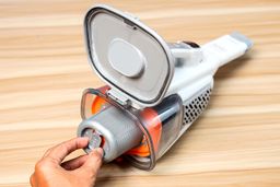BLACKDECKER dustbuster AdvancedClean Handheld Vacuum Maintenance 1