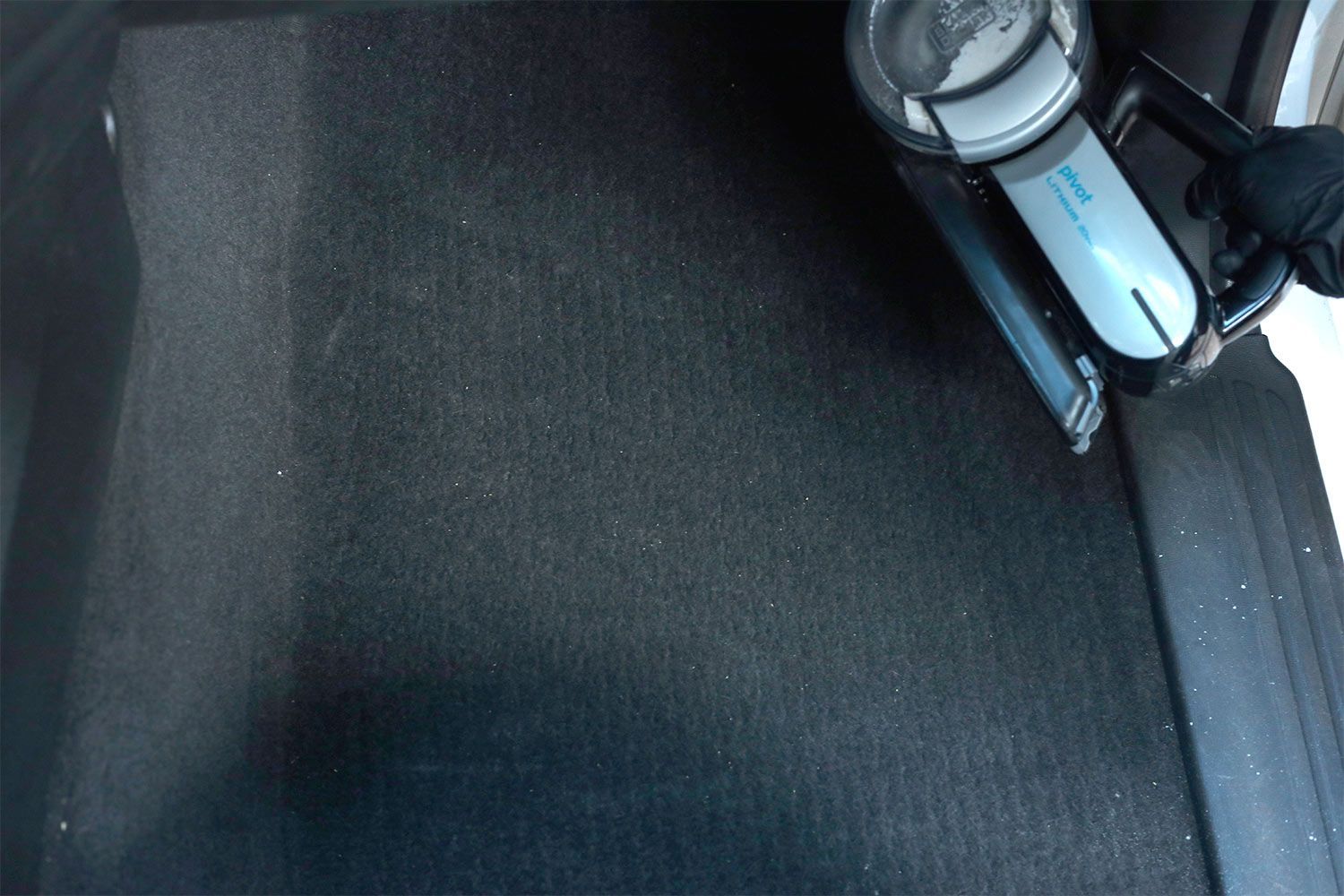 BlackDecker Pivot did an outstanding job cleaning up the seat and the footwell 1