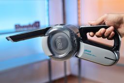BLACKDECKER Pivot Vac BDH2000PL Handheld Vacuum Handling 1