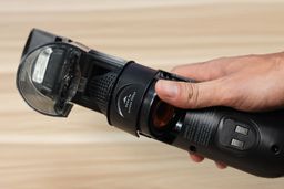 Shark WANDVAC Cordless Handheld Vacuum Ease of Use