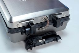 Cuisinart WAF 300P1 Build Quality 4