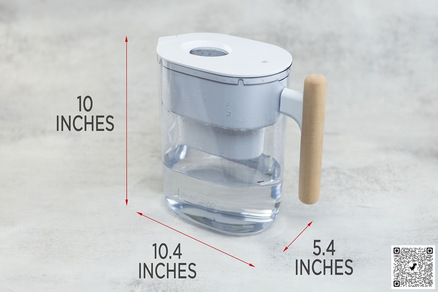 Waterdrop Chubby water filter pitcher and figures representing its measurements