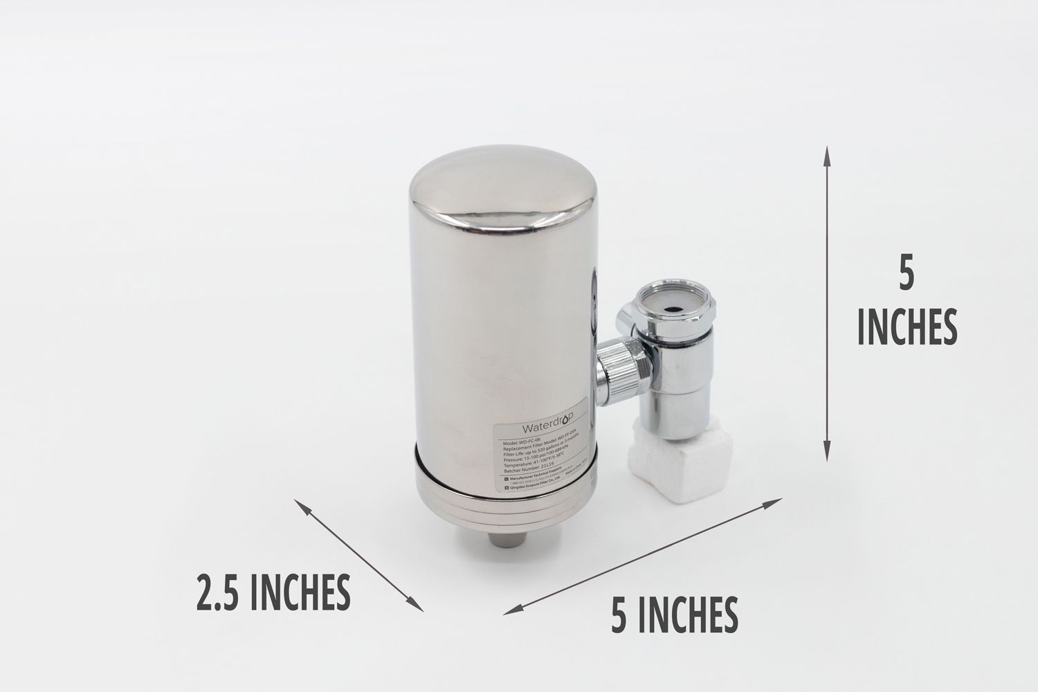 The dimensions of the Waterdrop WD-FC-06. Marked to the side is length (5 inches), width (2.5 inches), and height (5 inches).