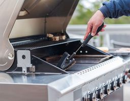 How to Clean a Grill