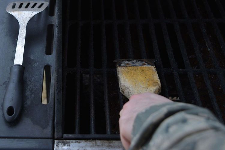 How to Clean a Gas Grill A Guide to Keep Things Spotless