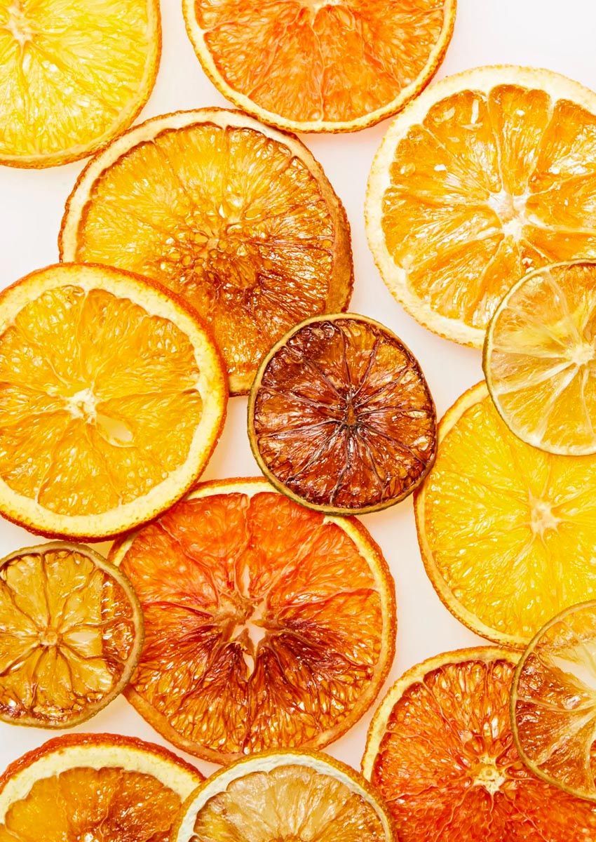 How to Dry Orange Slices for Decorating, Garnishing, or Snacking