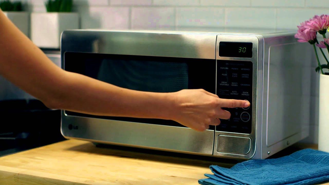 Defrosting Ground Beef in the Microwave