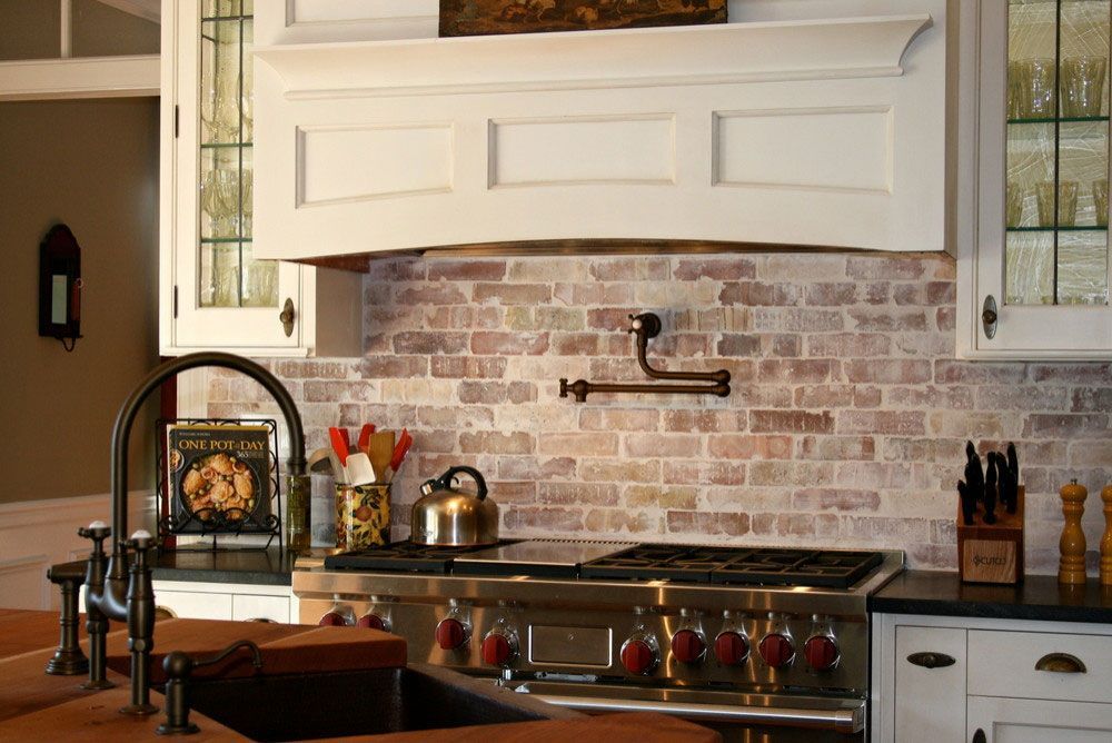 Creative Backsplash in Modern Country Kitchen Idea