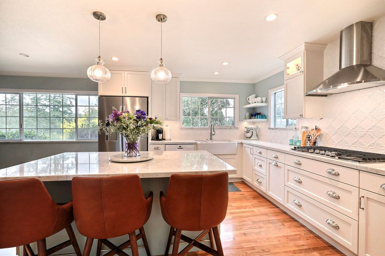 L-Shaped Two Adjacent Walls Kitchen