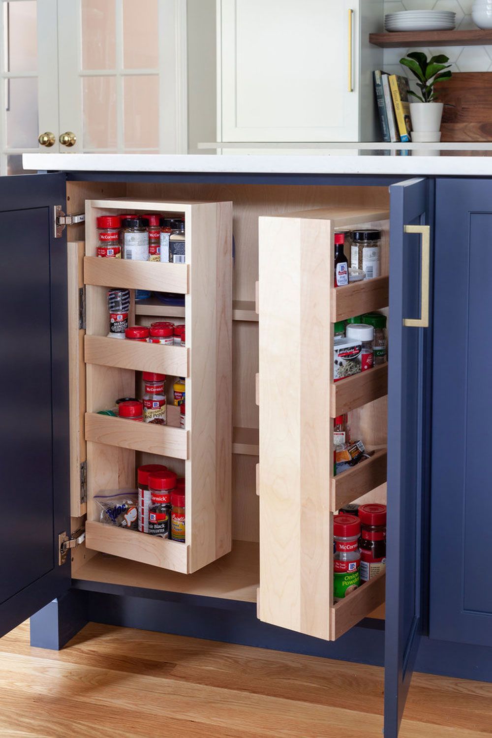 Multi-Layer Cabinet