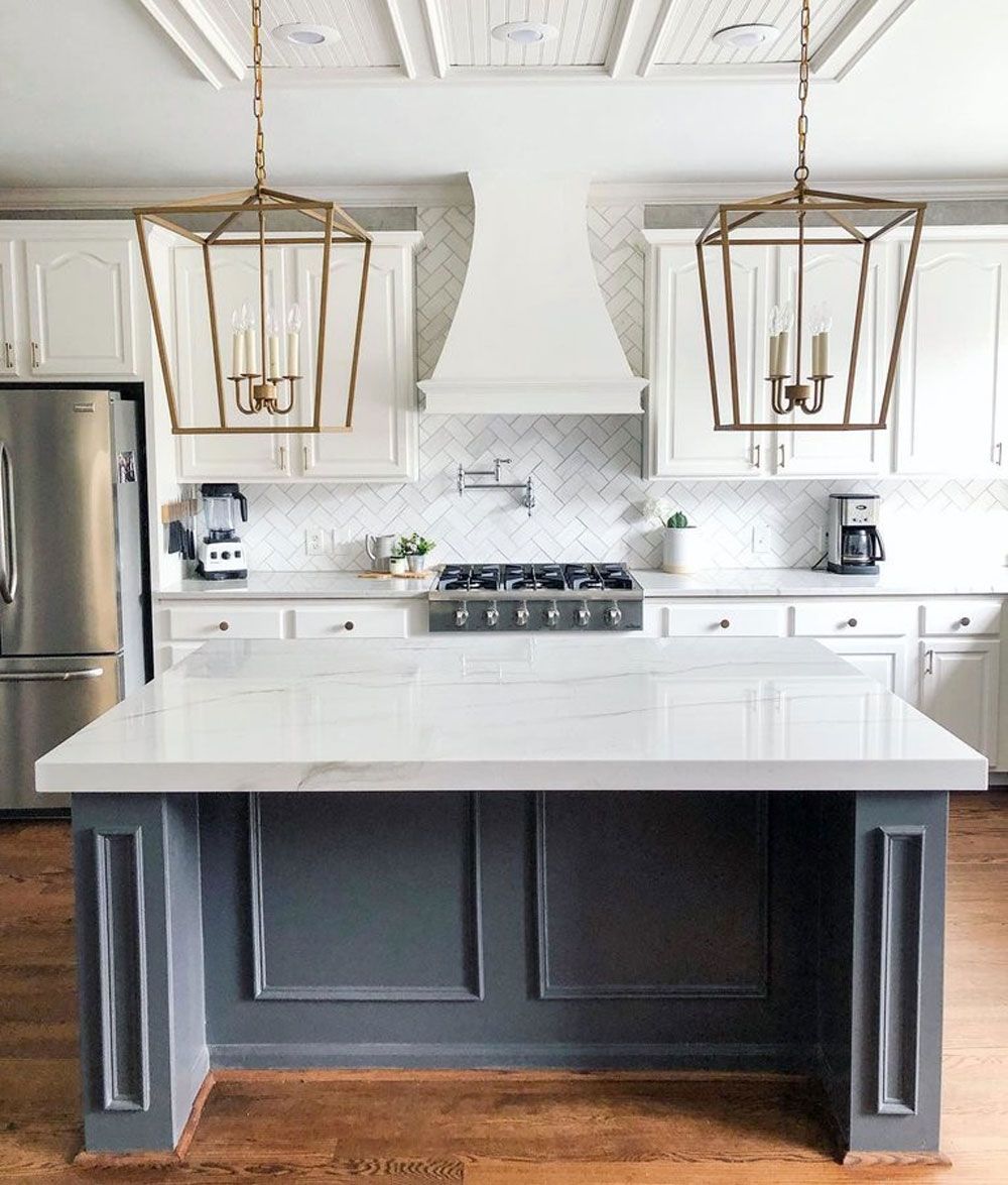 Subway Tile Backsplash in Modern Country Kitchen Idea